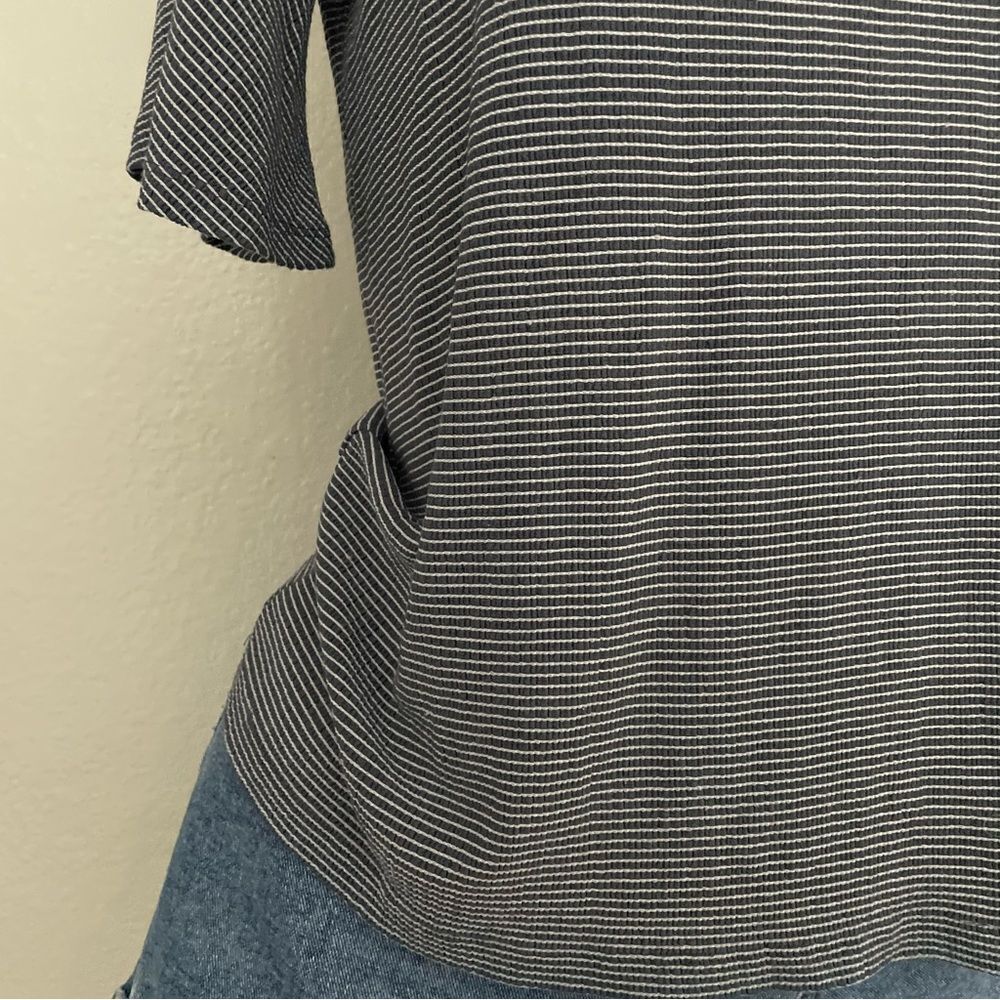 Blue Stripe Knit Top - Picture 4 of 5